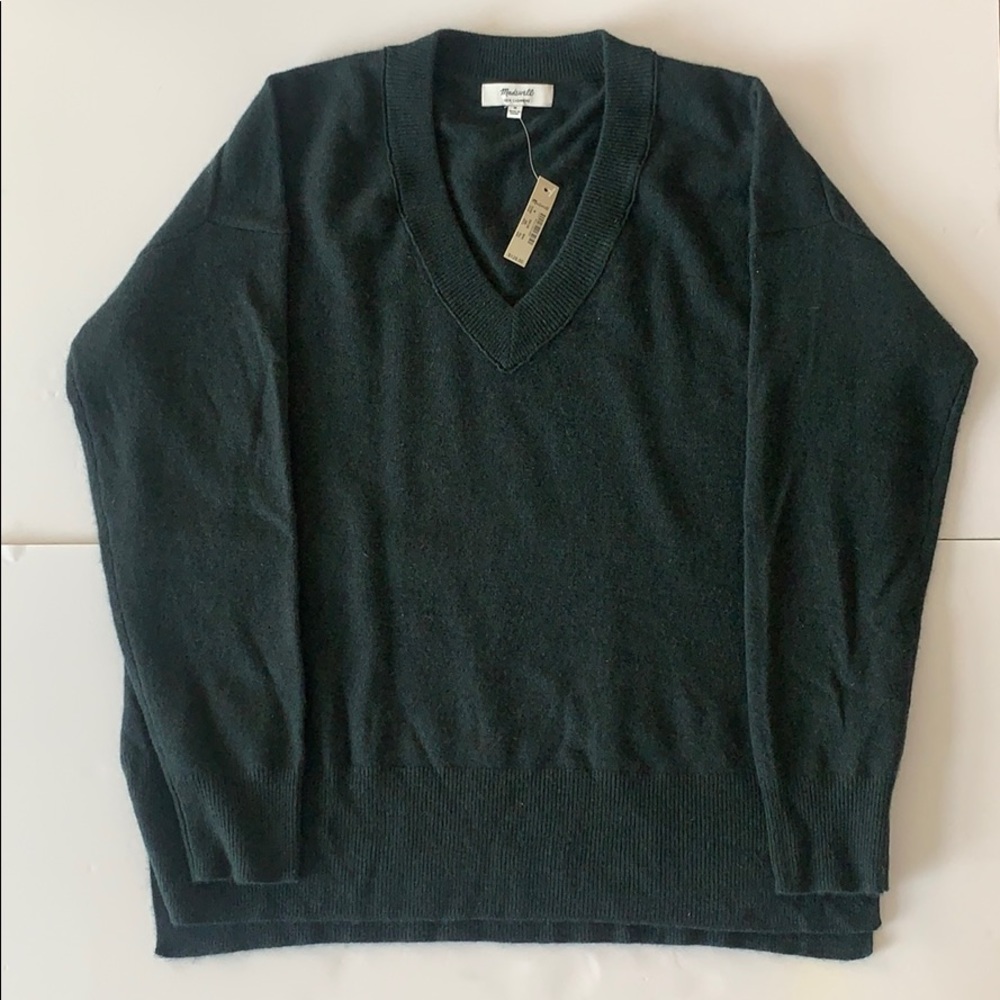 New w/ tags Madewell cashmere V-neck Sweater